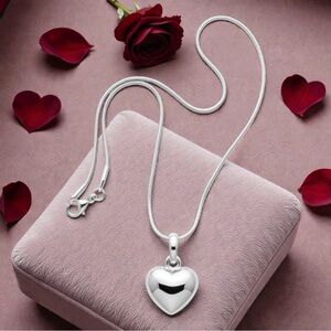 NWT! 925 Sterling Silver Heart Necklace 18” Classic Gift Valentine’s or Anyday